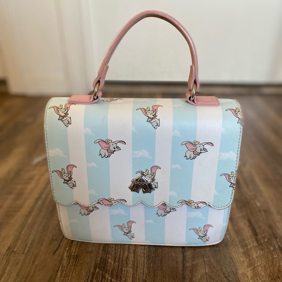 Loungefly Handbags - Loungefly Disney Dumbo Flying Crossbody Bag